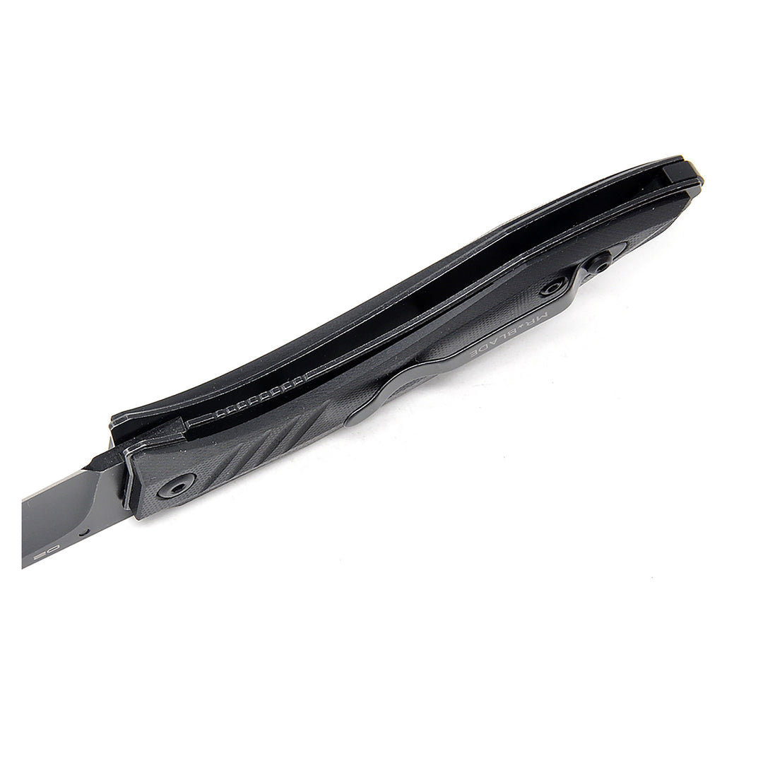 Liner lock mechanism on Mr. Blade Bang Black folding knife.