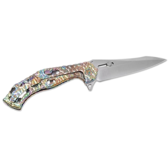 other side of the Olamic Soloist – M390 Agent Blade Folding Knife with beautiful volcanic carnival finish