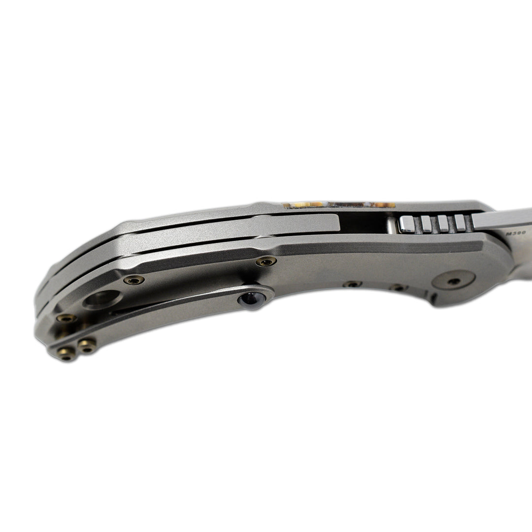 Olamic Busker with blasted titanium pocket clip and spacer