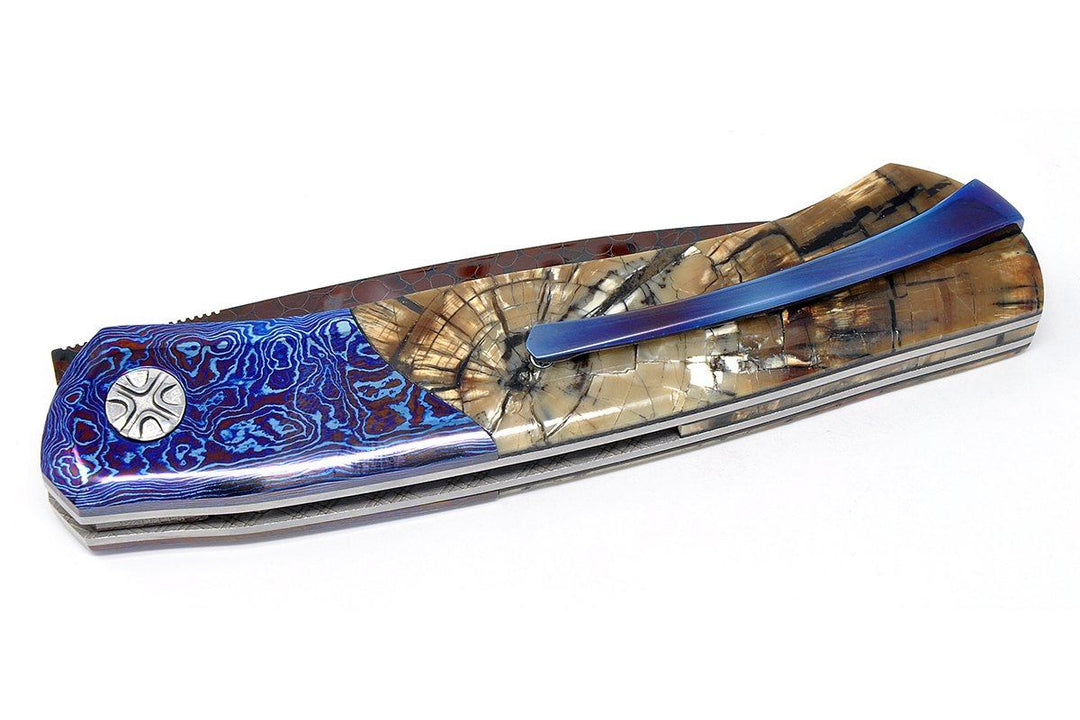 knife folded, pocket clip