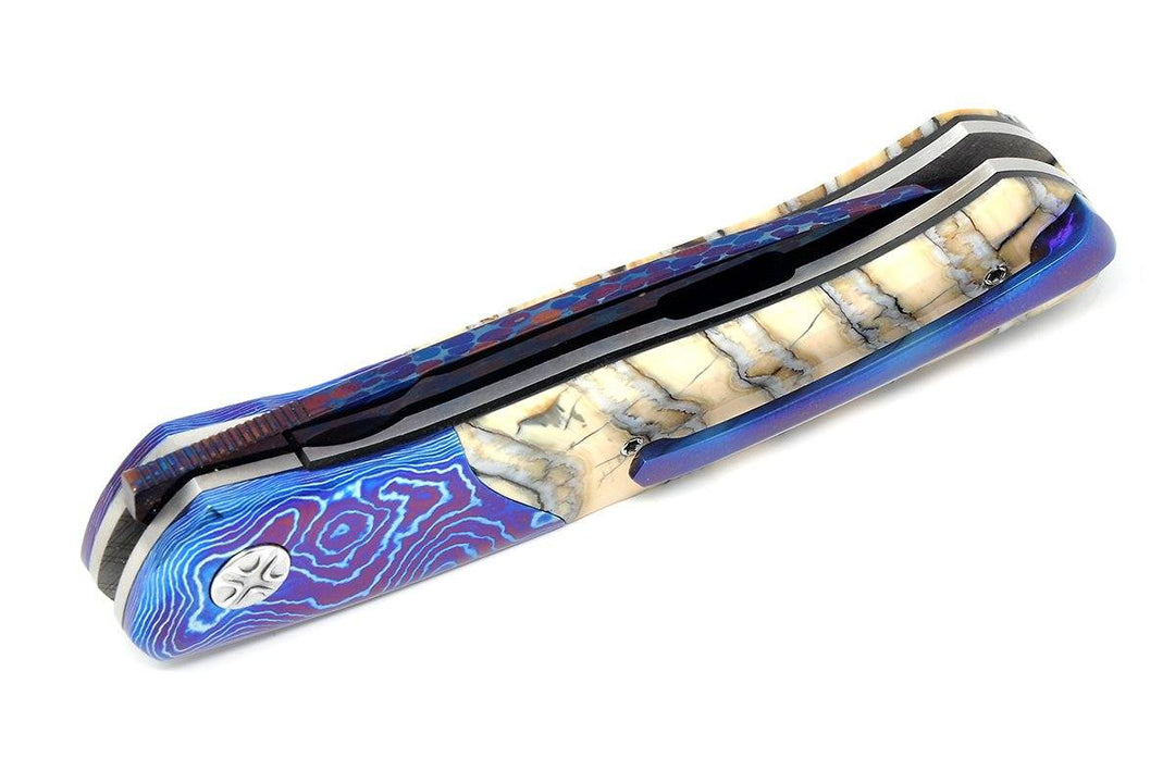 more knife details
