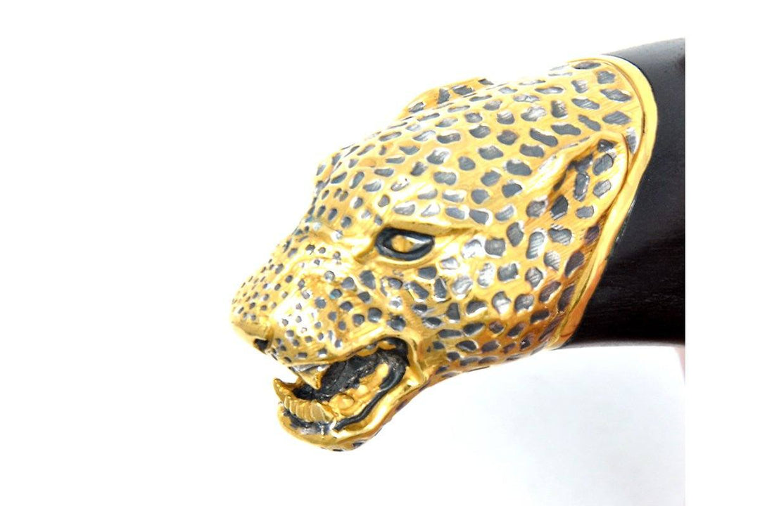 Jaguar&
